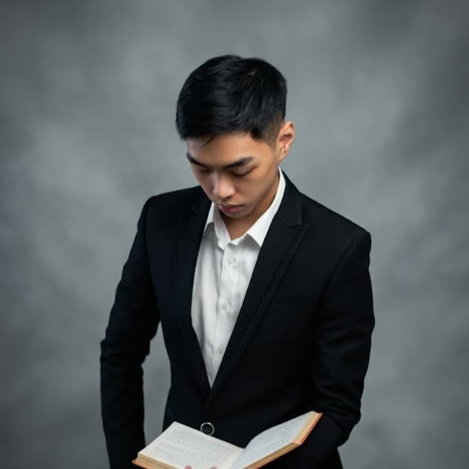 Mr. Hùng Đức